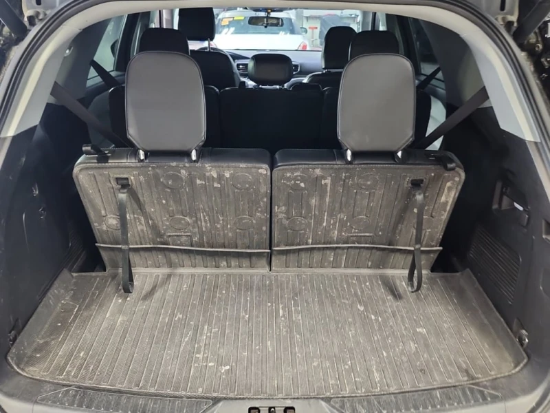 Ford Explorer 2022 XLT 4WD * БЕЗ ПЪРВОНАЧАЛНА ВНОСКА* , снимка 13 - Автомобили и джипове - 52813532