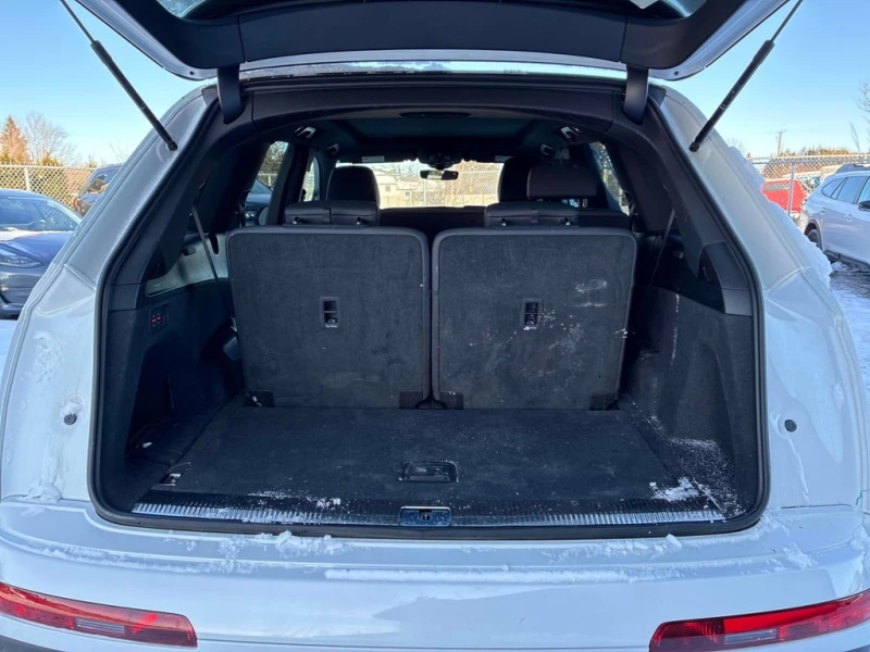 Audi Q7 * Komfort * CARFAX * ДВА КЛЮЧА * 7 МЕСТА, снимка 14 - Автомобили и джипове - 53424785