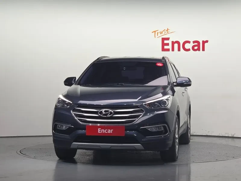 Hyundai Santa fe 2.0, снимка 3 - Автомобили и джипове - 54256624