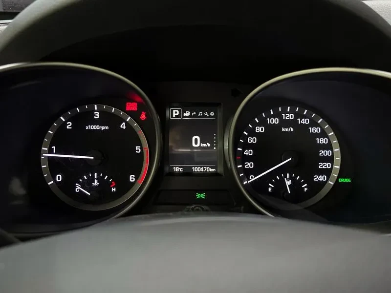 Hyundai Santa fe 2.0, снимка 8 - Автомобили и джипове - 54256624