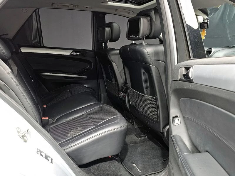 Mercedes-Benz ML 63 AMG ML63 AMG| 510к.с.| ВКЛ.ТЕХНОТЕСТ, снимка 12 - Автомобили и джипове - 55394017
