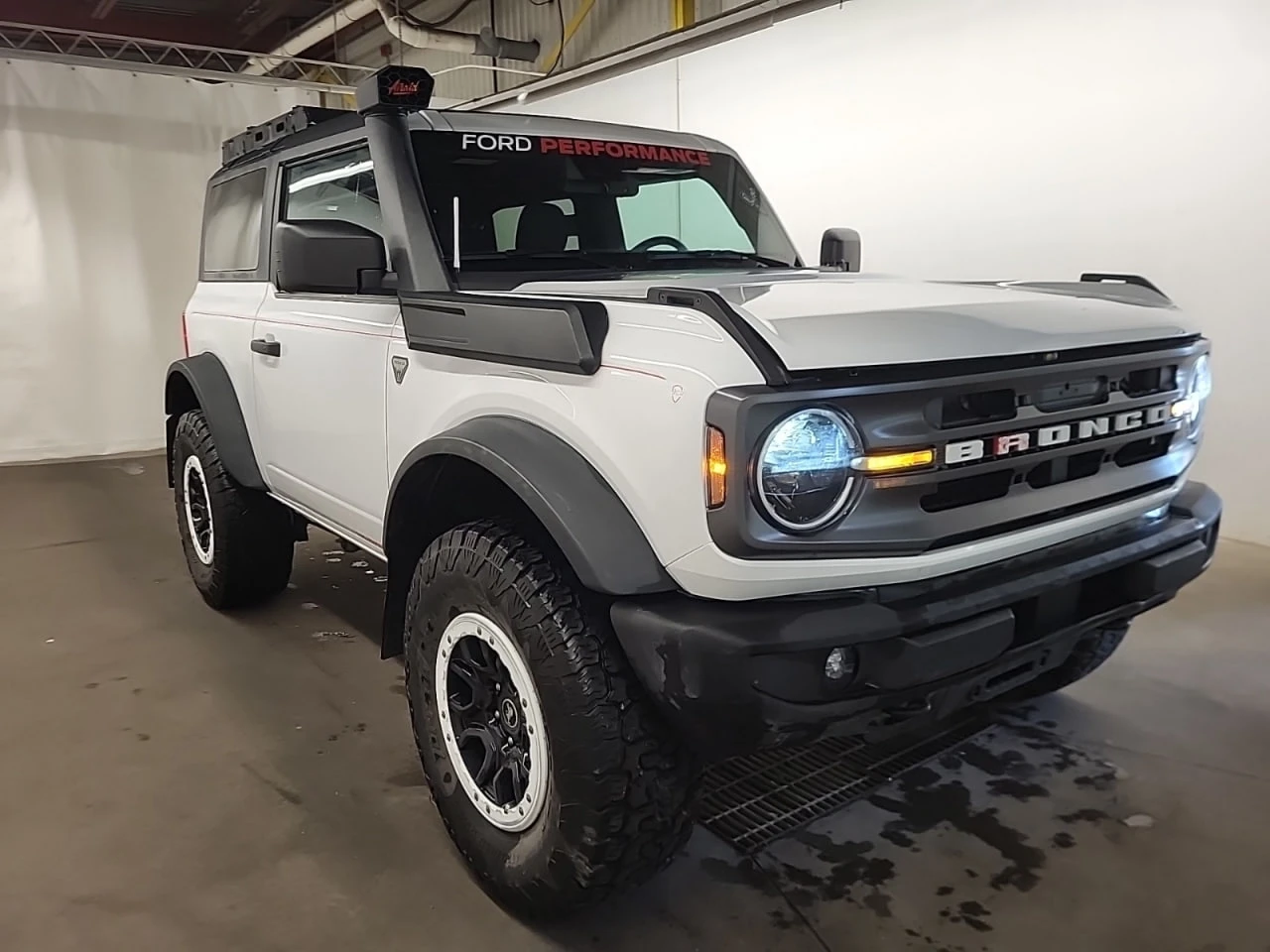 Ford Bronco CARFAX* АВТОФИНАНСИРАНЕ БЕЗ ПЪРВОНАЧАЛНА ВНОСКА - изображение 2
