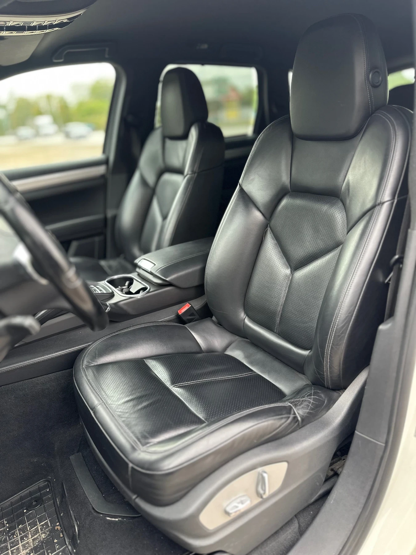 Porsche Cayenne 3.0D  - изображение 9