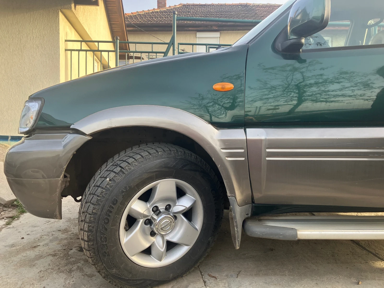 Nissan Terrano  - изображение 9