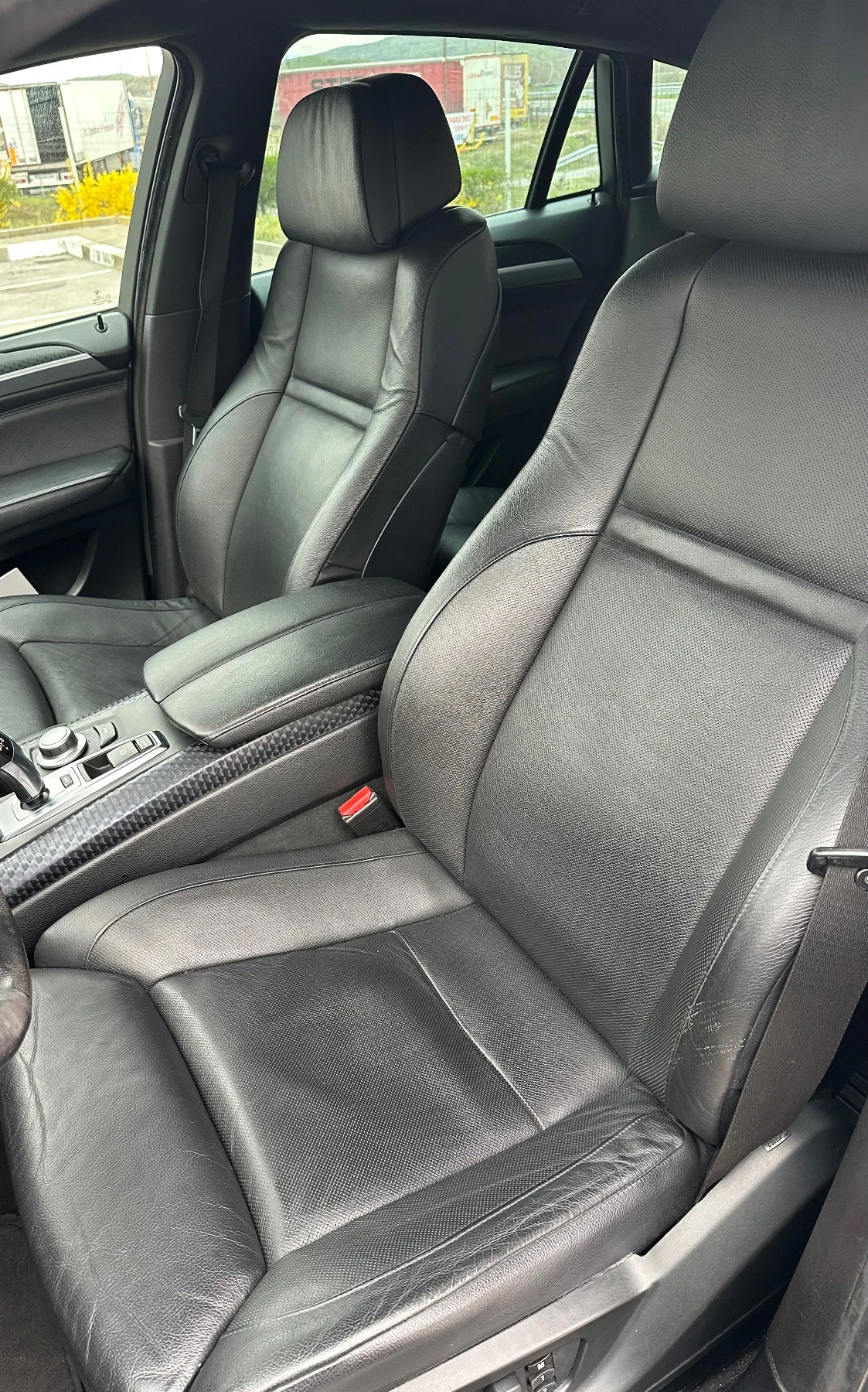 BMW X6 3.5xd* keyless* soft-close* head up* обдухване, снимка 9 - Автомобили и джипове - 53903759