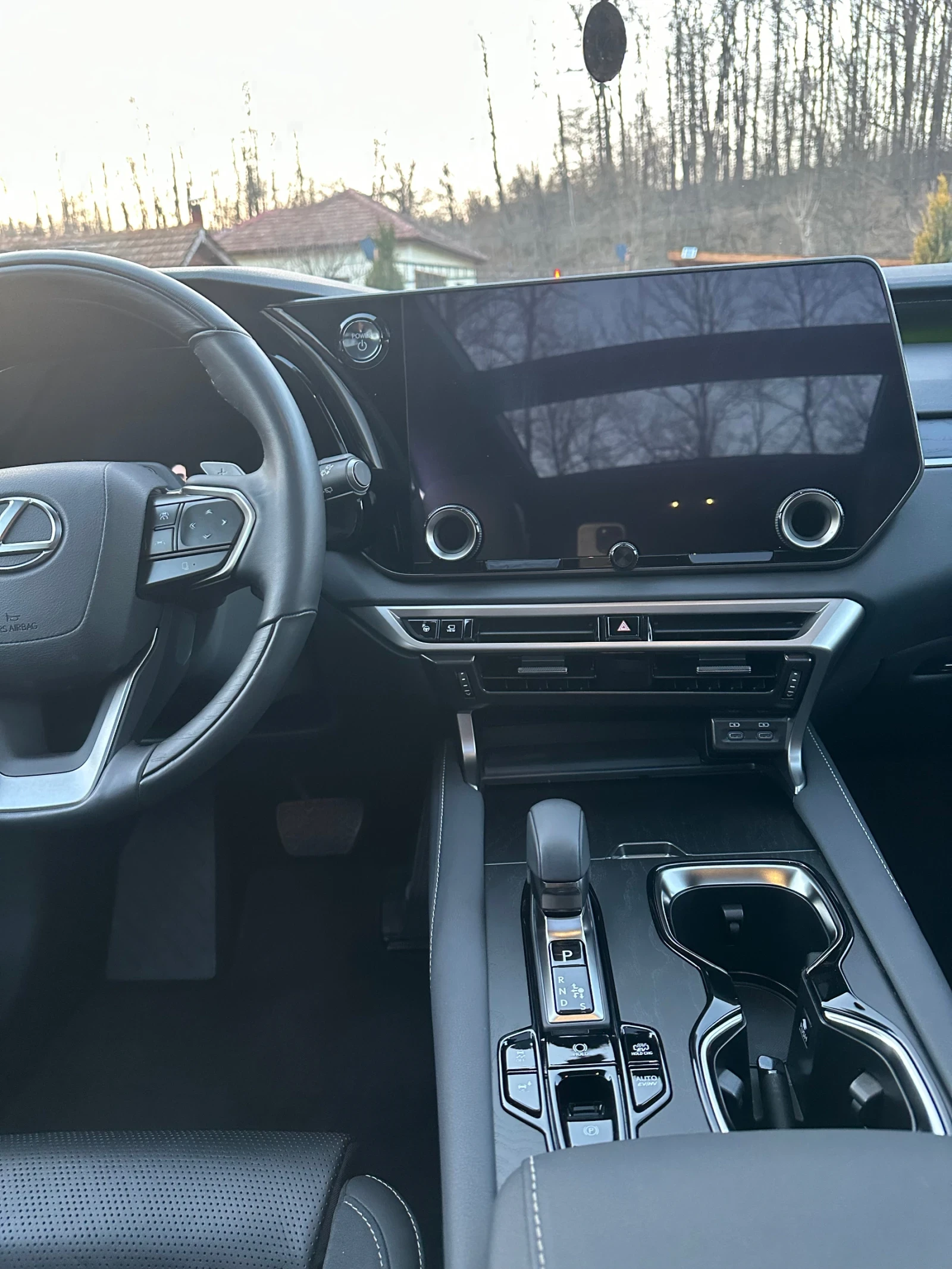 Lexus RX 450h plus Luxury Line В Гаранция, снимка 13 - Автомобили и джипове - 54019028