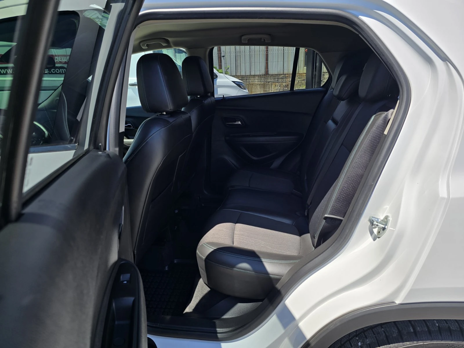 Chevrolet Trax 1.4i КОЖА КЛИМАТРОНИК, снимка 6 - Автомобили и джипове - 55051402