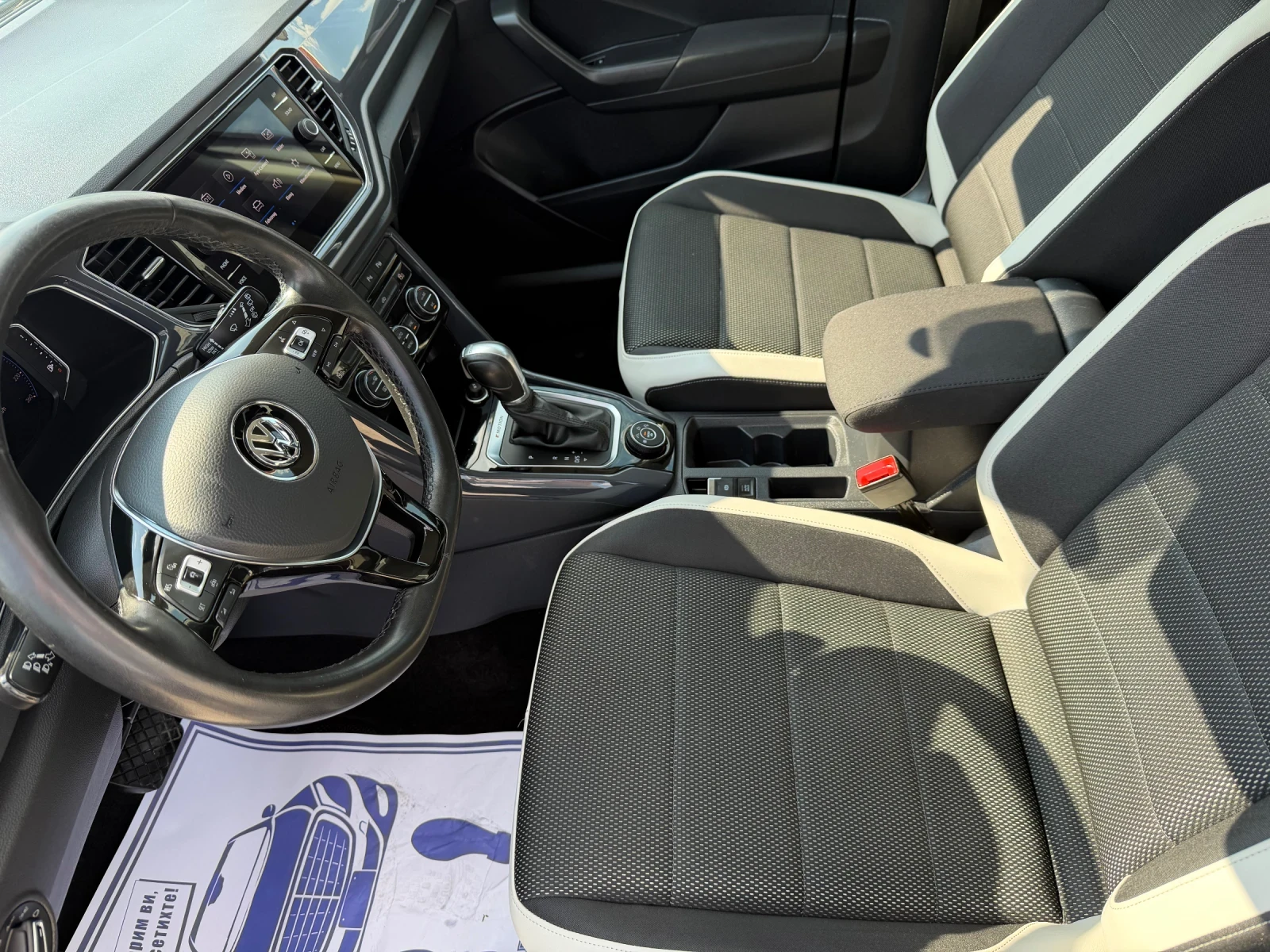 VW T-Roc 2.0-4х4-ТОП!!!, снимка 6 - Автомобили и джипове - 55177212