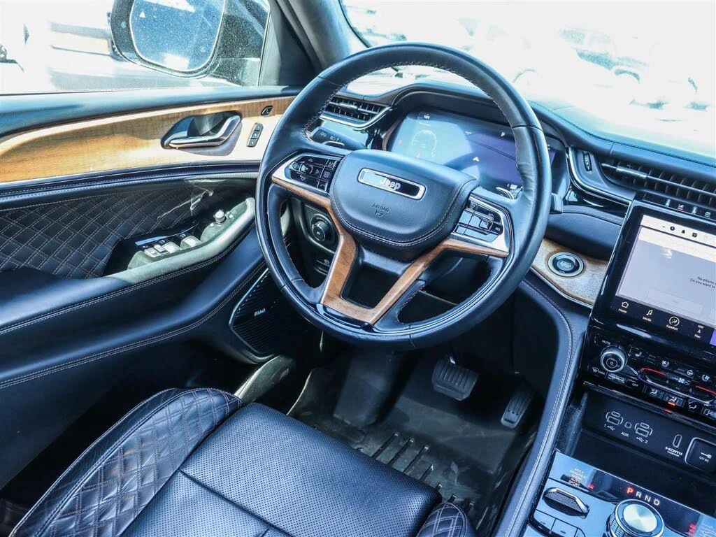 Jeep Grand cherokee 5.7 SUMMIT RESERVE* 4X4* FULL* ФИКС.ЦЕНА ДО БГ* , снимка 10 - Автомобили и джипове - 55466024