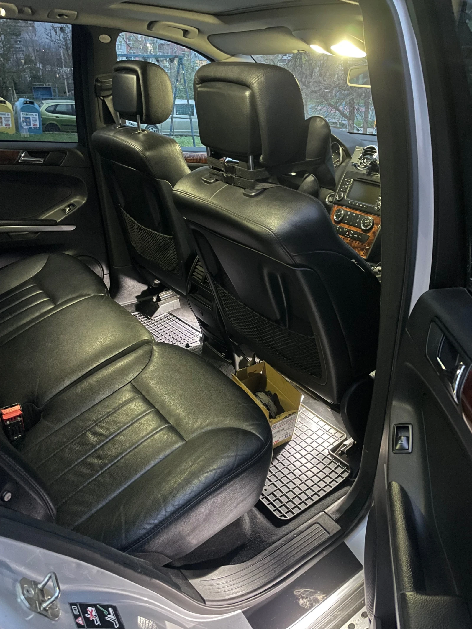 Mercedes-Benz ML 320 3.2 cdi, снимка 14 - Автомобили и джипове - 55942964