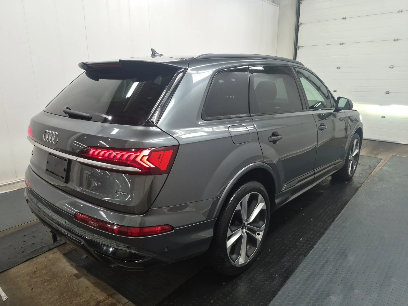 Audi Q7 S-LINE* QUATTRO* VIRTUAL* �����* �����* 360* ���� | Mobile.bg � ����������� 4