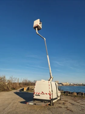 Renault Master автовишка, снимка 4