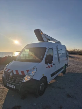 Renault Master автовишка, снимка 2