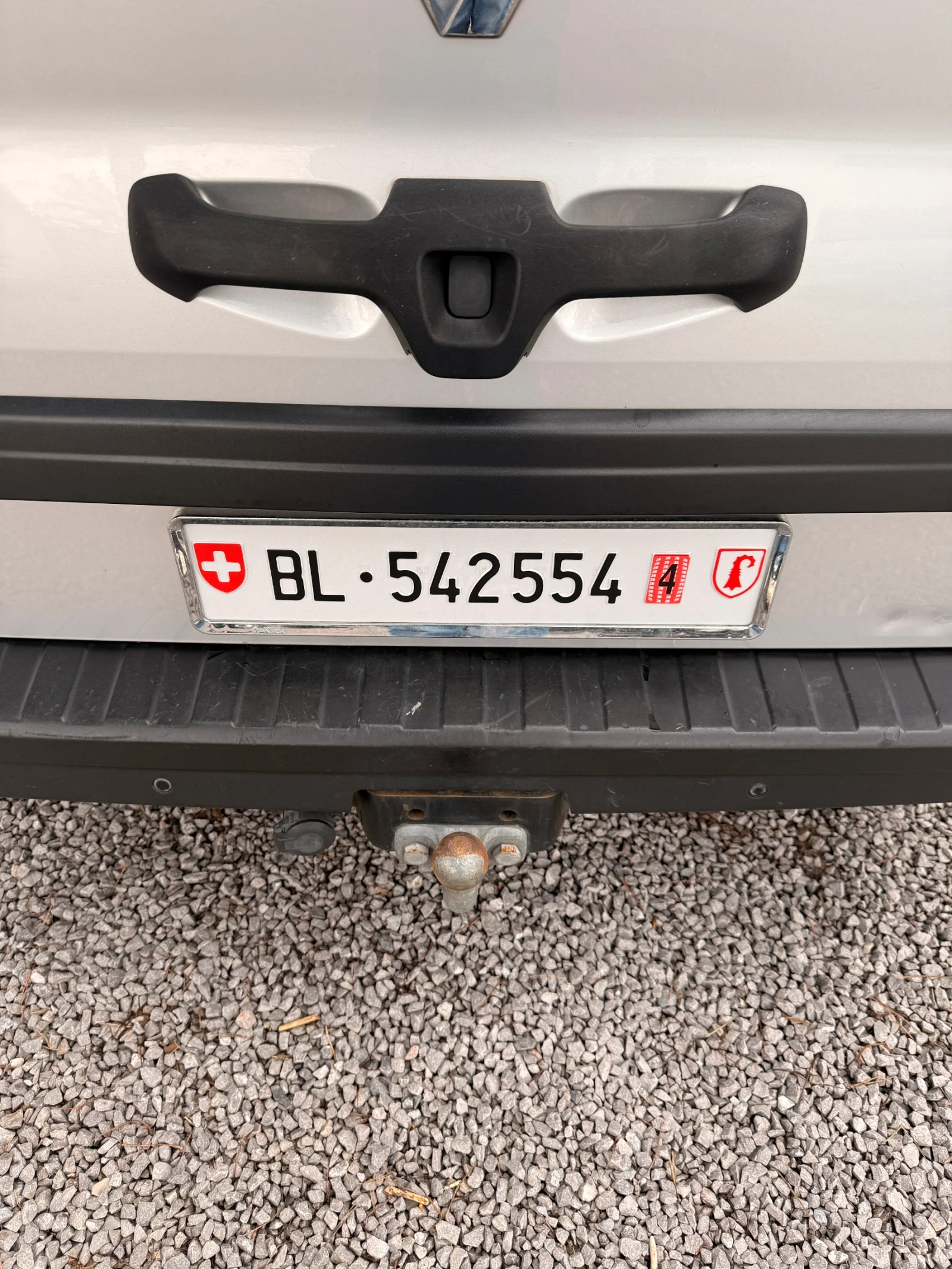 Renault Trafic, снимка 7 - Бусове и автобуси - 54347512