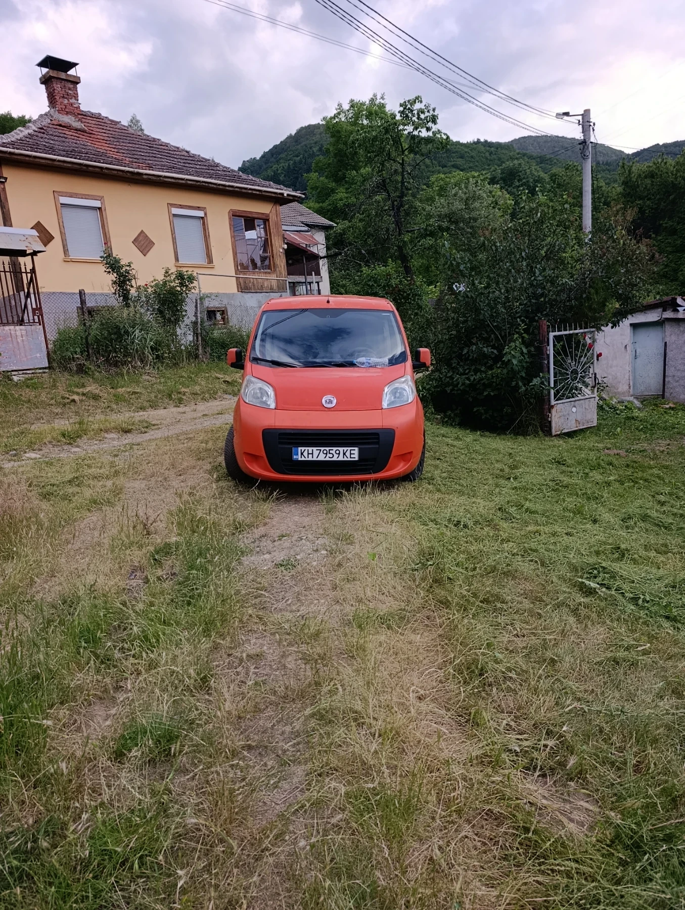 Fiat Fiorino, снимка 2 - Бусове и автобуси - 55421392