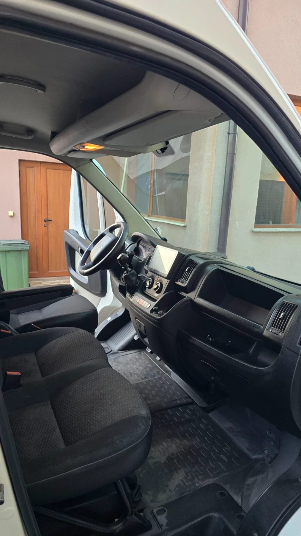 Peugeot Boxer L2H3, снимка 11 - Бусове и автобуси - 56216041