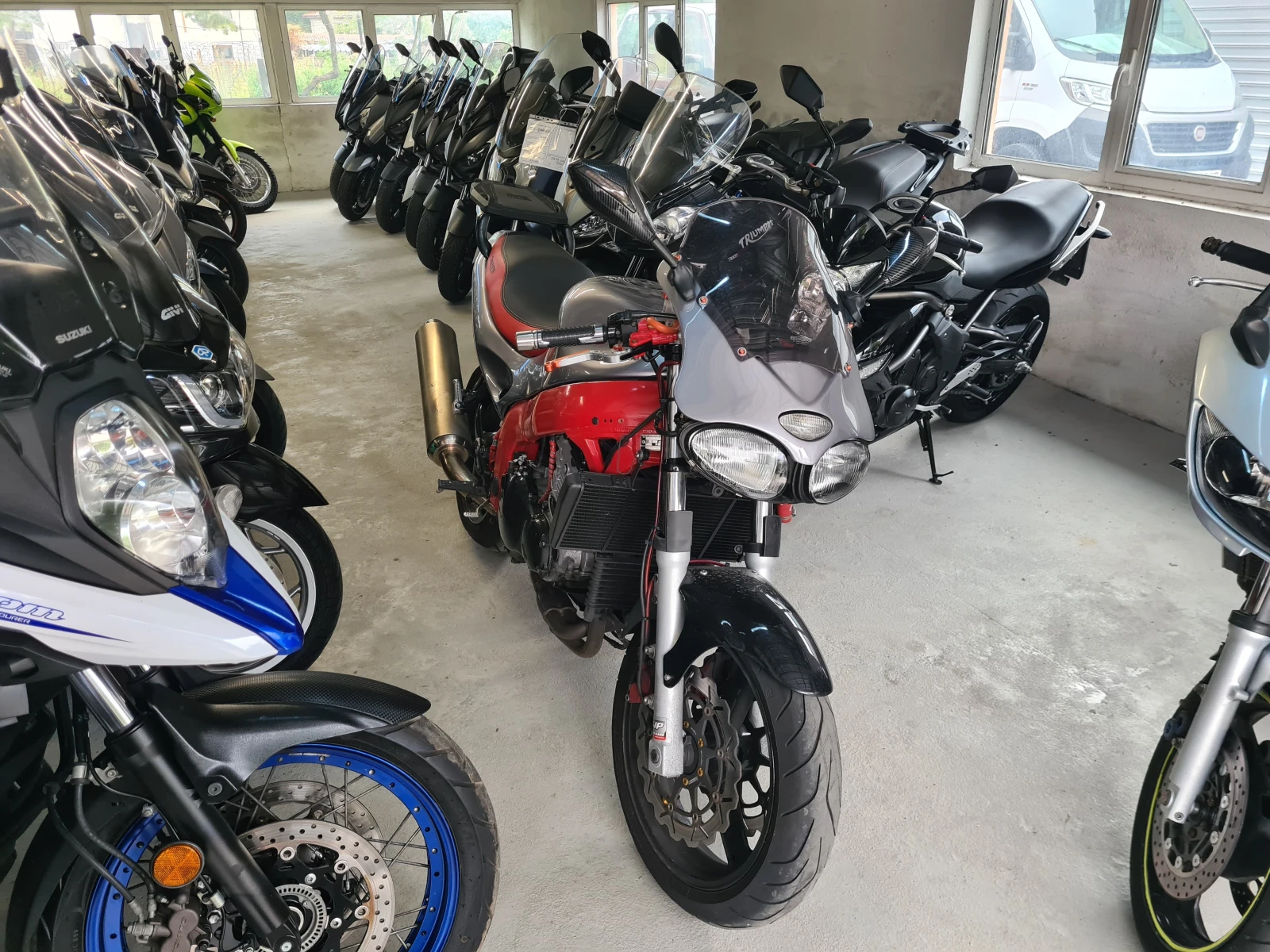 Triumph Sprint RS 955, снимка 4 - Мотоциклети и мототехника - 56106861