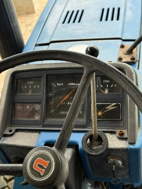 Трактор ISEKI, снимка 5