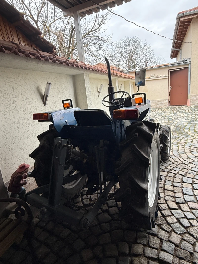 Трактор ISEKI, снимка 6 - Селскостопанска техника - 53574315