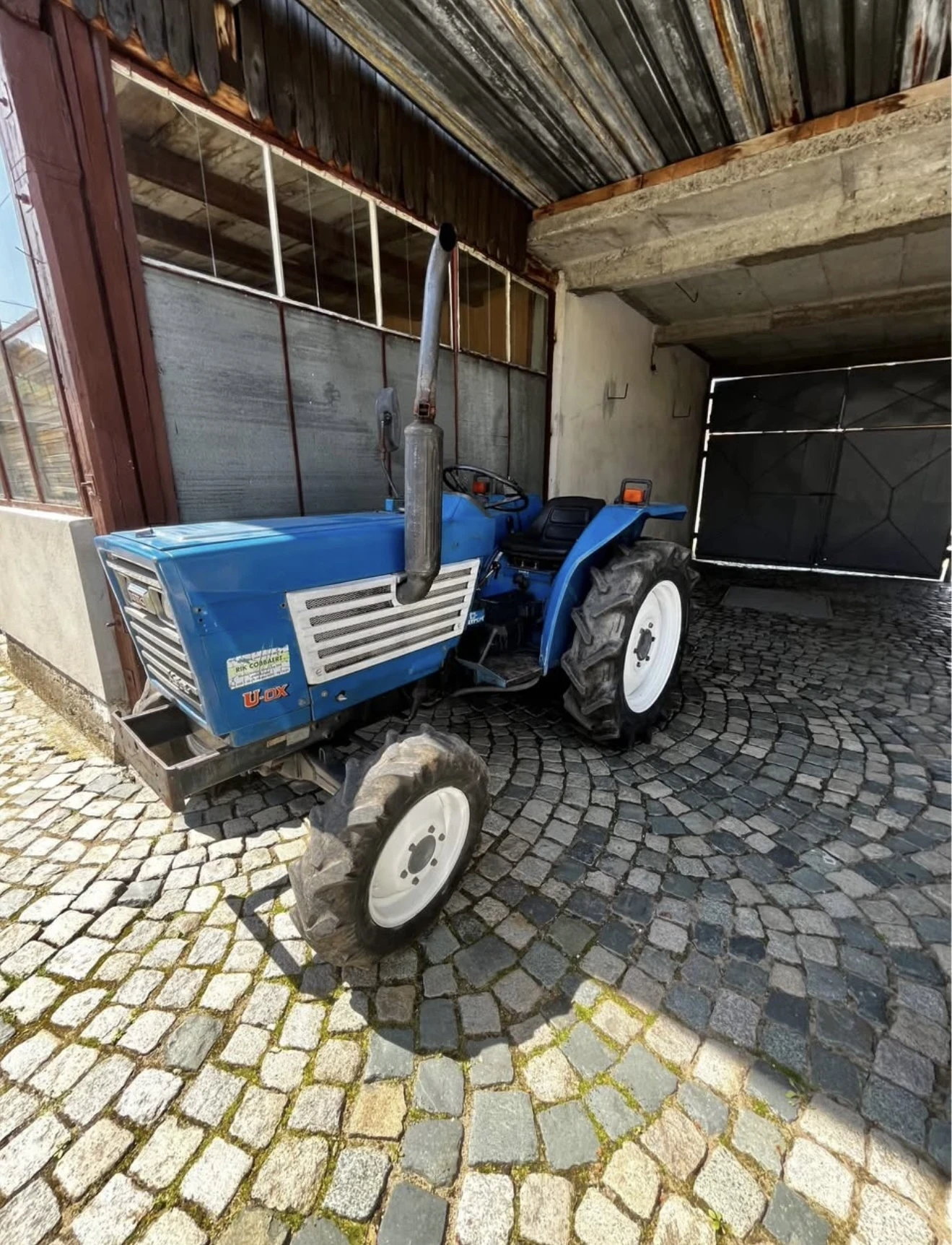 ������� ISEKI | Mobile.bg � ����������� 8