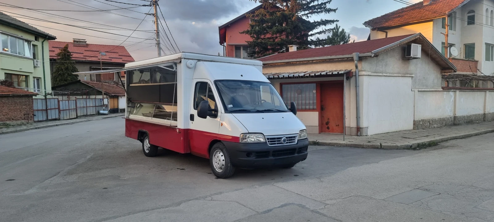 Кемпер Fiat МЕСО-КОЛБАСИ, МЛЕЧНИ ПРОДУКТИ, СЛАДКАРСКИ ИЗДЕЛИЯ , снимка 1