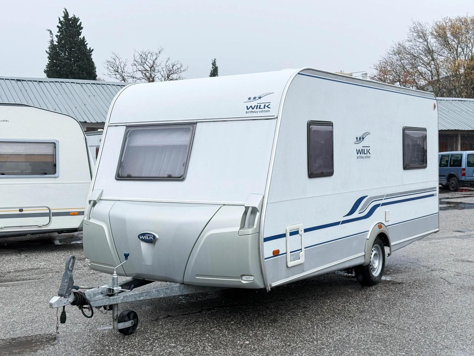 Каравана Wilk S3 450FS Birthday Edition+ Климатик/Форселт - изображение 4