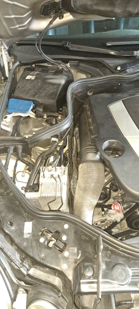 Mercedes-Benz E 350 Авангард4Matik Подгрев Обдухване Масаж Газ Пружини, снимка 16