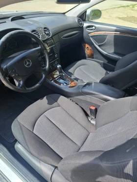 Mercedes-Benz CLK 320, снимка 12
