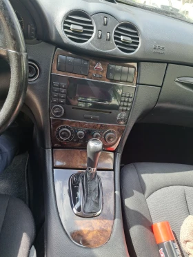 Mercedes-Benz CLK 320, снимка 10