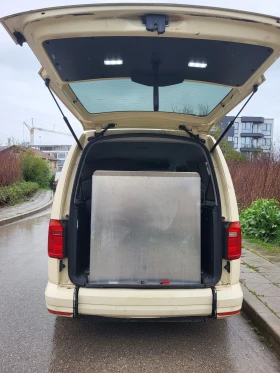 VW Caddy 2.0ТДИ 116Коня DSG 7местен Инвалидна рампа, снимка 8