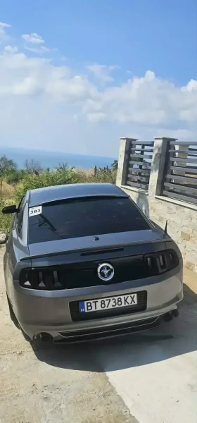 Ford Mustang 3, 7 V6 Premium, снимка 3