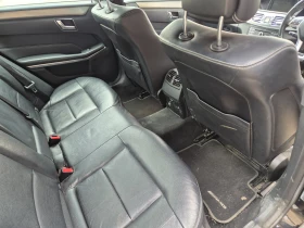 Mercedes-Benz E 220 2.2, снимка 8