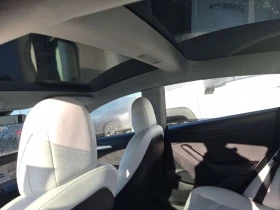 Tesla Model 3 * Awd Long Range * CARFAX * ФИНАНСИРАНЕ * , снимка 10