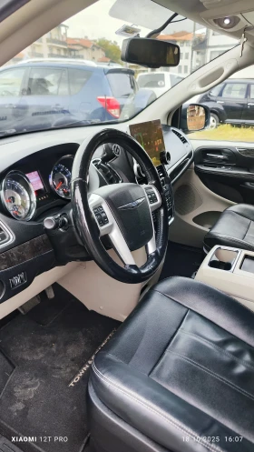 Chrysler Town and Country | Mobile.bg    15