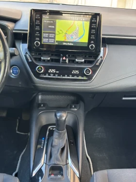 Toyota Corolla 1.8 Executive  | Mobile.bg    6