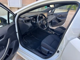 Toyota Corolla 1.8 Executive  | Mobile.bg    15