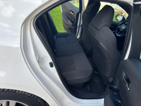 Toyota Corolla 1.8 Executive  | Mobile.bg    11