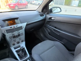 Opel Astra 2010г., снимка 13 - Автомобили и джипове - 53650749