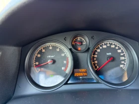 Opel Astra 2010г., снимка 14 - Автомобили и джипове - 53650749