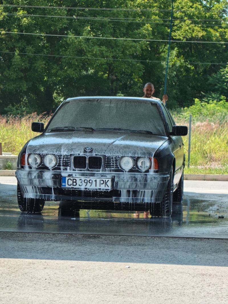 BMW 525, снимка 17 - Автомобили и джипове - 45084222