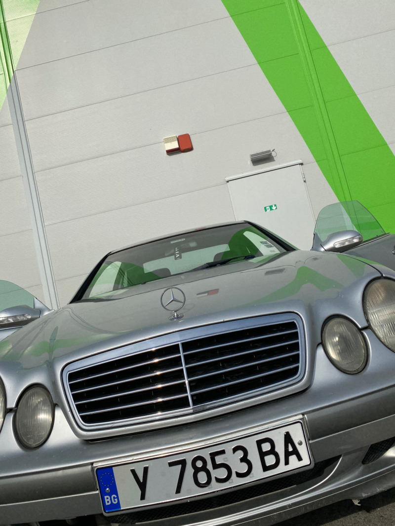 Mercedes-Benz CLK, снимка 8 - Автомобили и джипове - 46447790