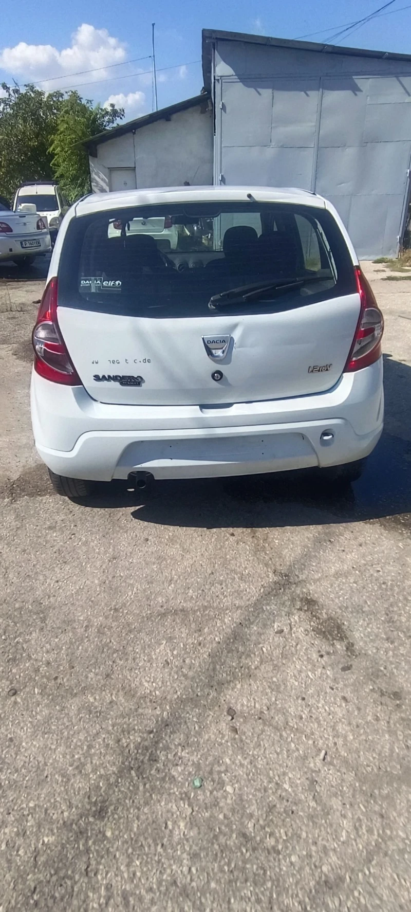 Dacia Sandero, снимка 2 - Автомобили и джипове - 47232064