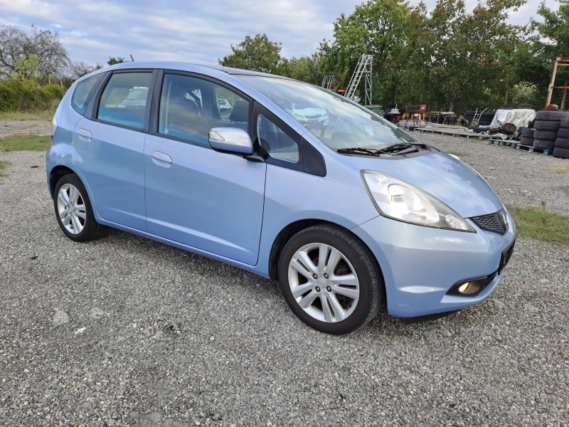 Honda Jazz 1.4i 100к.с Exclusive , снимка 3 - Автомобили и джипове - 47385663