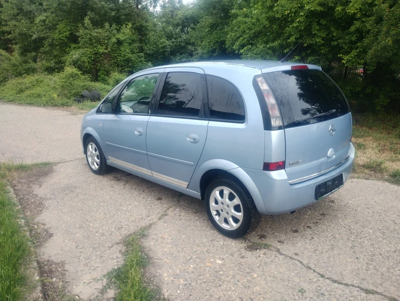 Opel Meriva 1.6 i, снимка 4 - Автомобили и джипове - 48187065