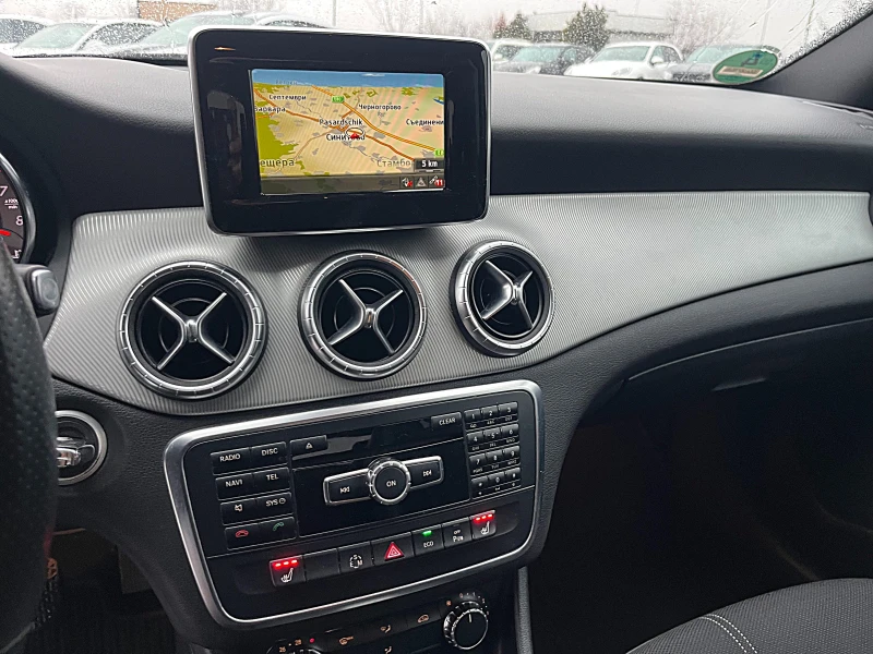 Mercedes-Benz CLA 200 AMG OPTIK-LED-BIXENON-NAVI-SPORT-ПОДГРЯВАНЕ-DE, снимка 12 - Автомобили и джипове - 48178843