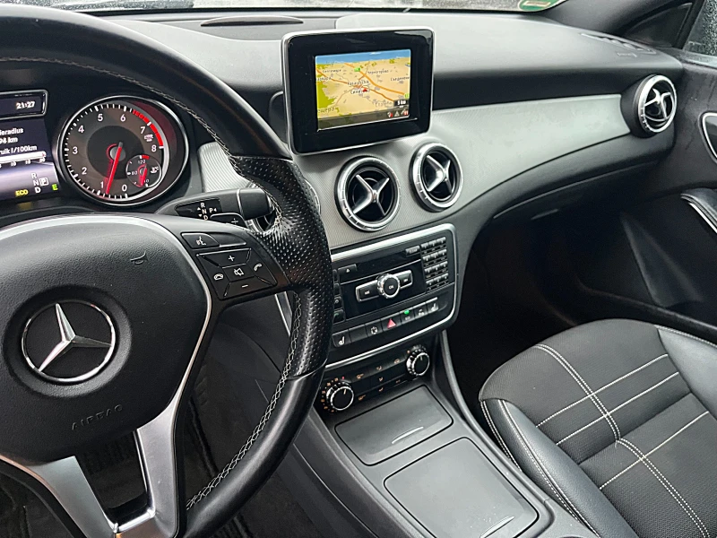 Mercedes-Benz CLA 200 AMG OPTIK-LED-BIXENON-NAVI-SPORT-ПОДГРЯВАНЕ-DE, снимка 11 - Автомобили и джипове - 48178843