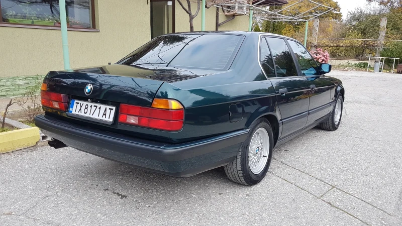 BMW 730, снимка 2 - Автомобили и джипове - 48200037