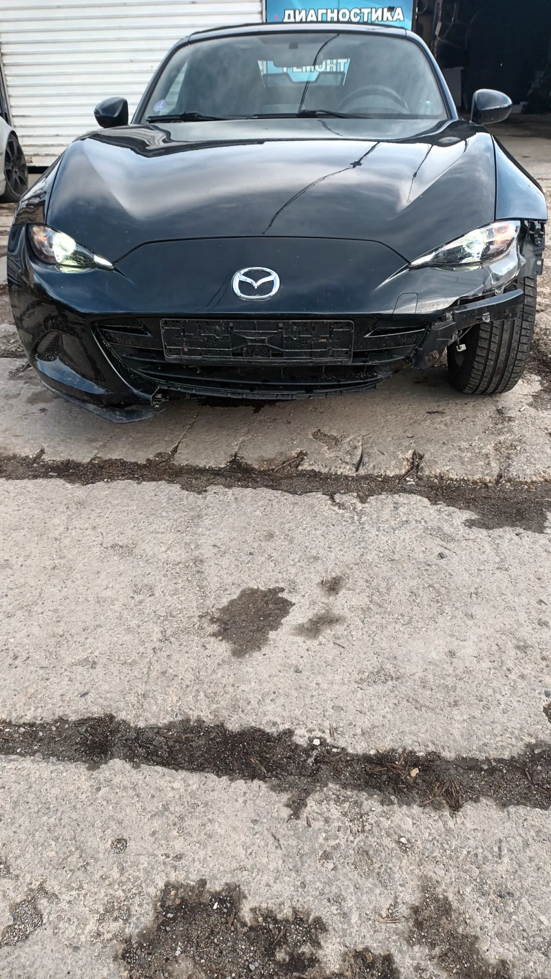 Mazda Mx-5 1.5i miata, снимка 13 - Автомобили и джипове - 48442435