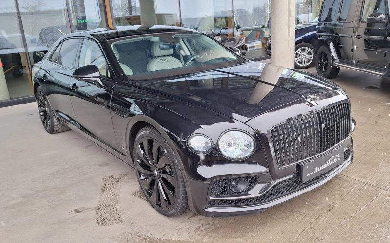 Bentley Flying Spur V8, снимка 1 - Автомобили и джипове - 48629885