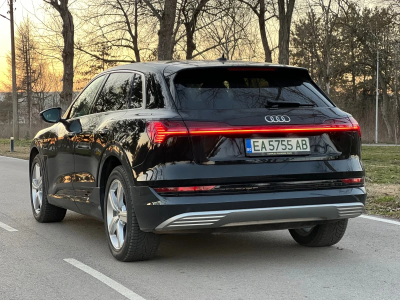 Audi E-Tron 55 / 95kwh / S-line / QUATTRO / Long Range, снимка 1 - Автомобили и джипове - 48813066